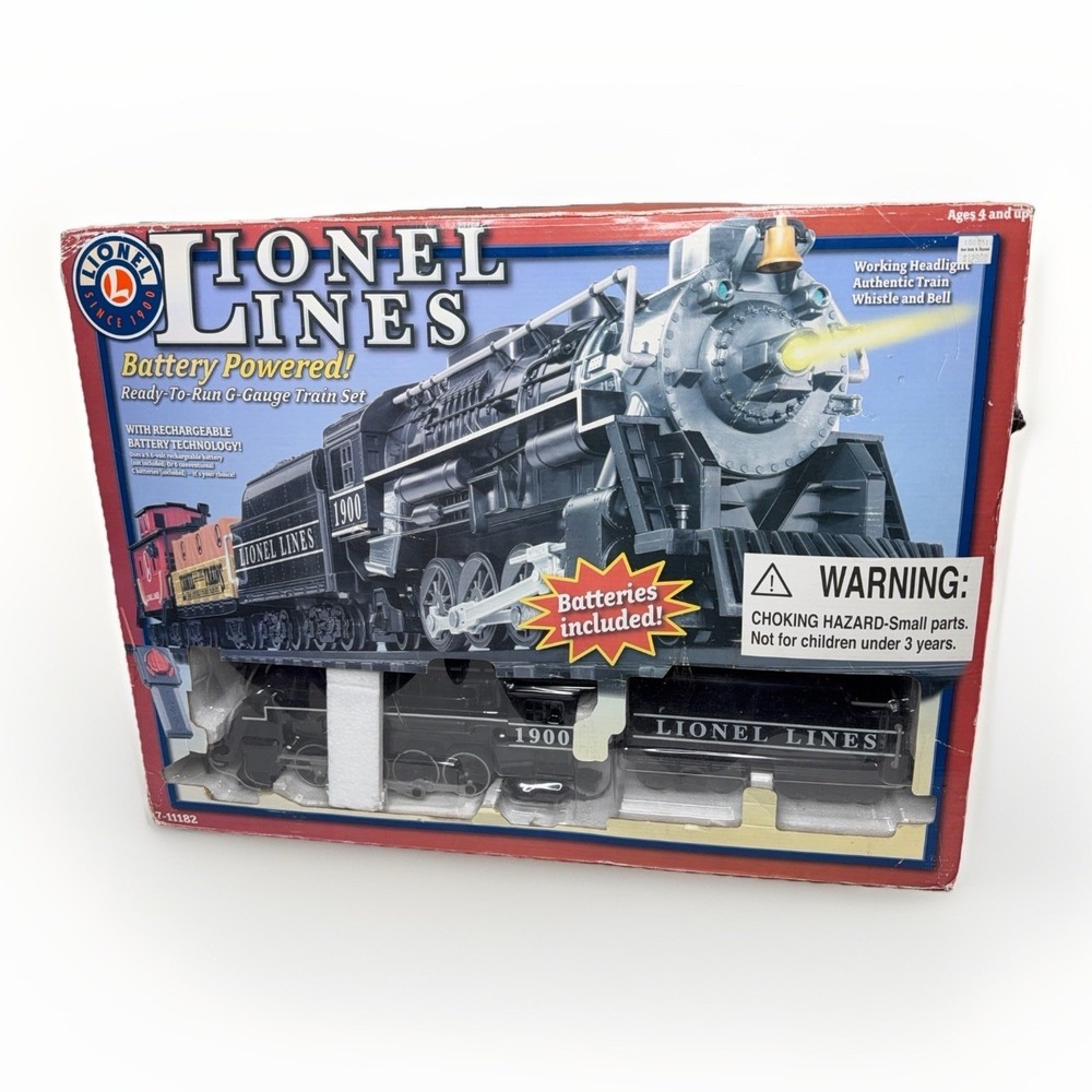 Lionel Lines Battery Powered Ready to Run G-Gauge Train Set 7-11182 Track & Box